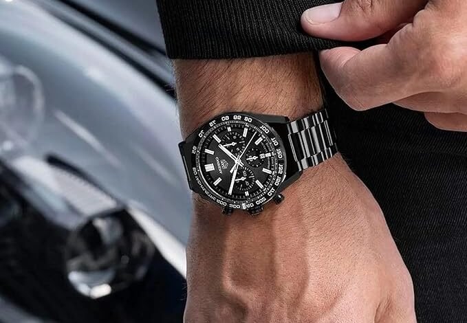 Why are Sri Lankans protesting in the streets?